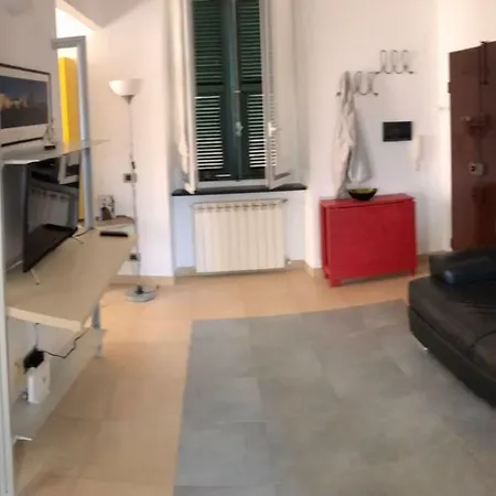 Lot Of Fun Apartment Genoa